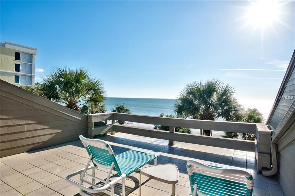 16800 GULF BOULEVARD, NORTH REDINGTON BEACH, Florida 33708, 3 Bedrooms Bedrooms, 6 Rooms Rooms,2 BathroomsBathrooms,Residential,For sale,GULF,U7838895