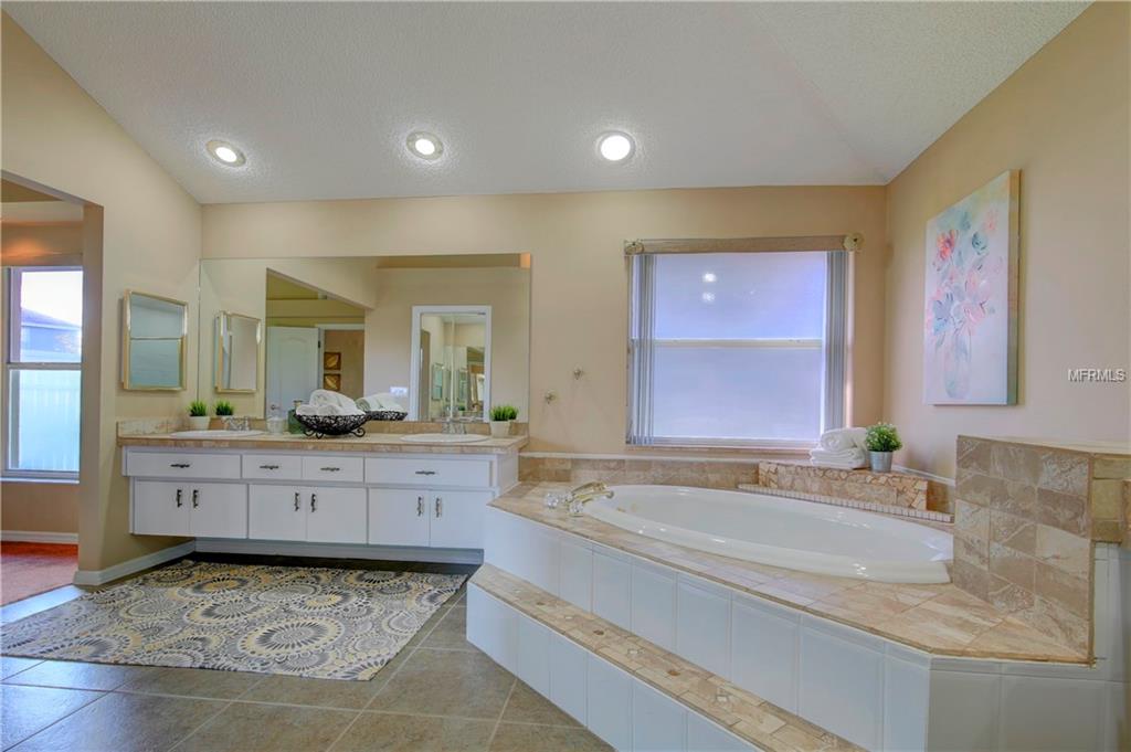 4172 BOYD LANE, PALM HARBOR, Florida 34685, 4 Bedrooms Bedrooms, 8 Rooms Rooms,2 BathroomsBathrooms,Residential,For sale,BOYD,U7840248