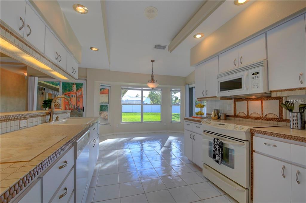 4172 BOYD LANE, PALM HARBOR, Florida 34685, 4 Bedrooms Bedrooms, 8 Rooms Rooms,2 BathroomsBathrooms,Residential,For sale,BOYD,U7840248