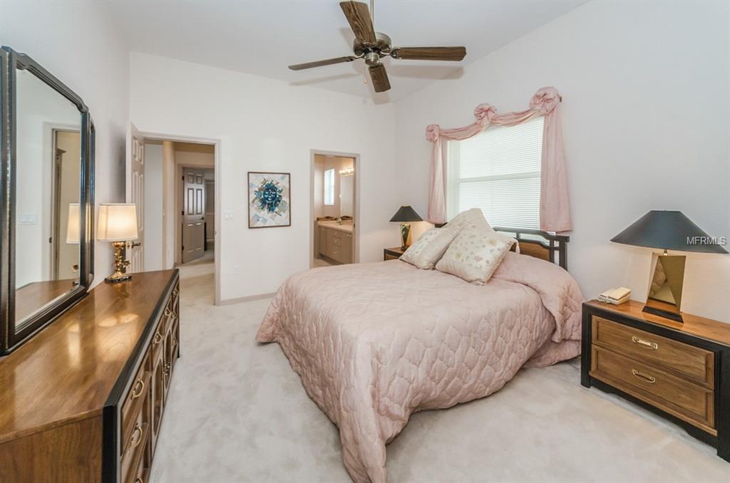 1222 BERKSHIRE LANE, TARPON SPRINGS, Florida 34688, 4 Bedrooms Bedrooms, 3 Rooms Rooms,3 BathroomsBathrooms,Residential,For sale,BERKSHIRE,U7843183