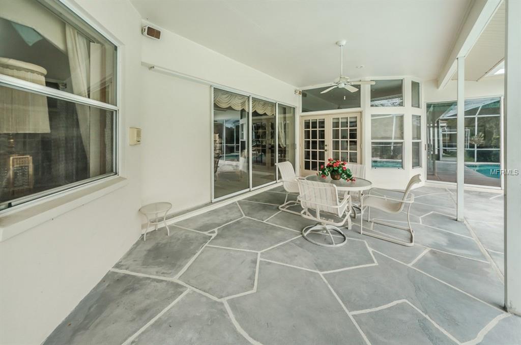 1222 BERKSHIRE LANE, TARPON SPRINGS, Florida 34688, 4 Bedrooms Bedrooms, 3 Rooms Rooms,3 BathroomsBathrooms,Residential,For sale,BERKSHIRE,U7843183