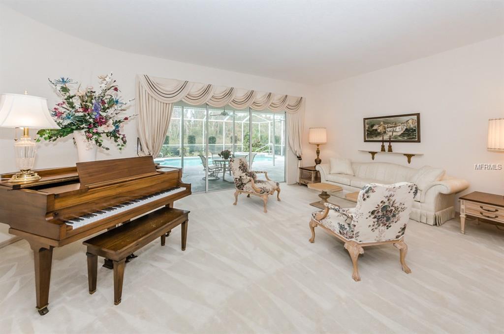 1222 BERKSHIRE LANE, TARPON SPRINGS, Florida 34688, 4 Bedrooms Bedrooms, 3 Rooms Rooms,3 BathroomsBathrooms,Residential,For sale,BERKSHIRE,U7843183