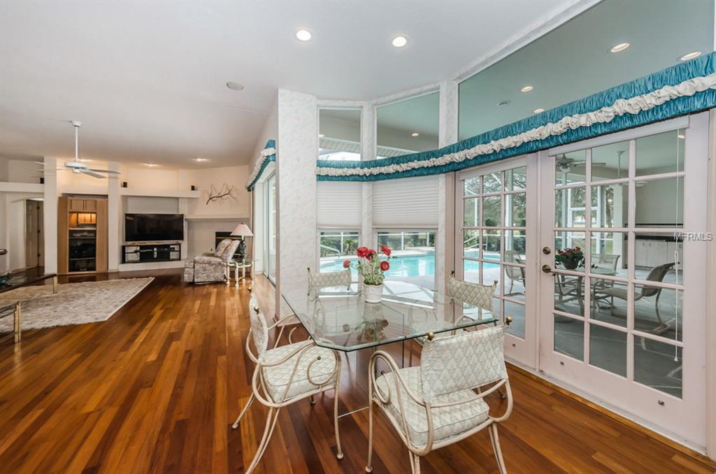 1222 BERKSHIRE LANE, TARPON SPRINGS, Florida 34688, 4 Bedrooms Bedrooms, 3 Rooms Rooms,3 BathroomsBathrooms,Residential,For sale,BERKSHIRE,U7843183