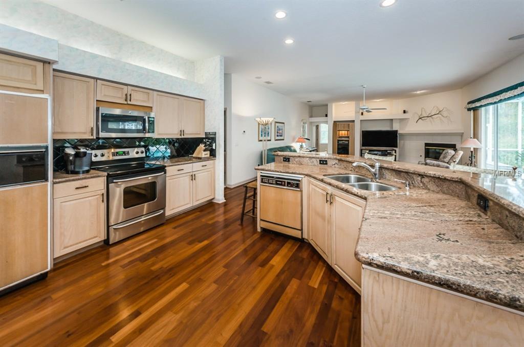 1222 BERKSHIRE LANE, TARPON SPRINGS, Florida 34688, 4 Bedrooms Bedrooms, 3 Rooms Rooms,3 BathroomsBathrooms,Residential,For sale,BERKSHIRE,U7843183