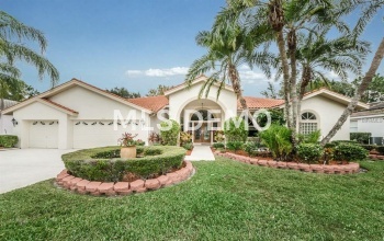 1222 BERKSHIRE LANE, TARPON SPRINGS, Florida 34688, 4 Bedrooms Bedrooms, 3 Rooms Rooms,3 BathroomsBathrooms,Residential,For sale,BERKSHIRE,U7843183