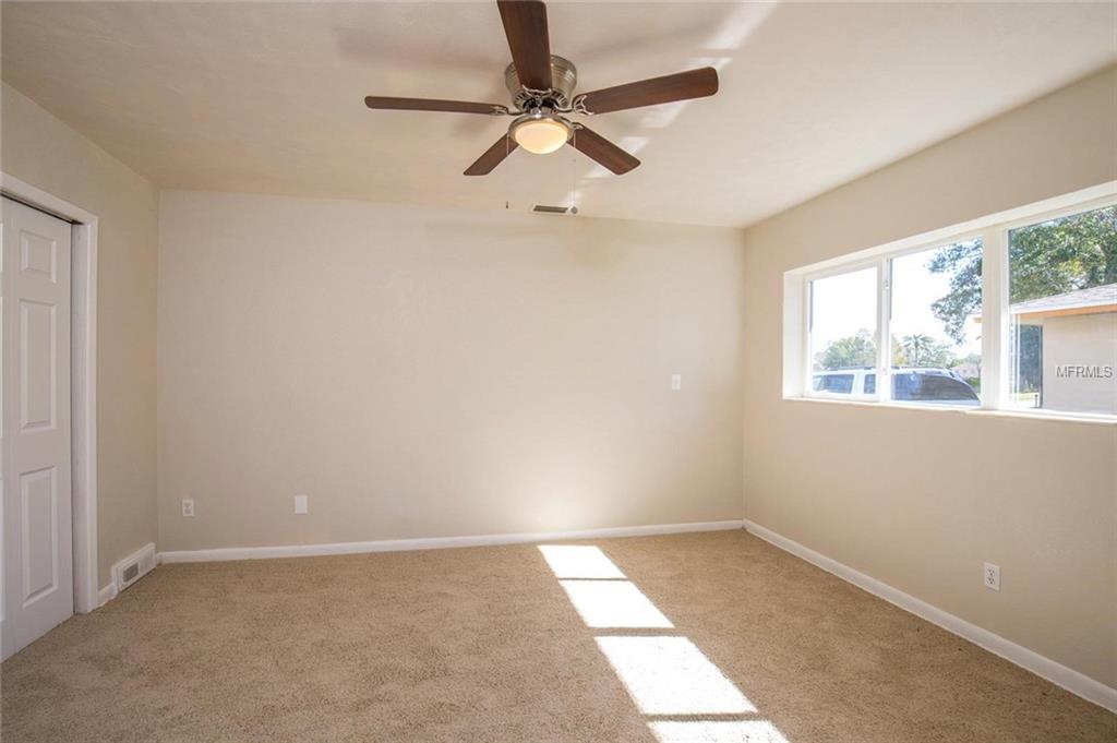 1641 GENTRY STREET, CLEARWATER, Florida 33755, 3 Bedrooms Bedrooms, 6 Rooms Rooms,2 BathroomsBathrooms,Residential,For sale,GENTRY,A4206547