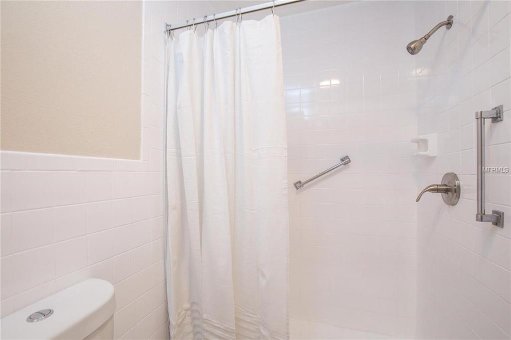 1641 GENTRY STREET, CLEARWATER, Florida 33755, 3 Bedrooms Bedrooms, 6 Rooms Rooms,2 BathroomsBathrooms,Residential,For sale,GENTRY,A4206547