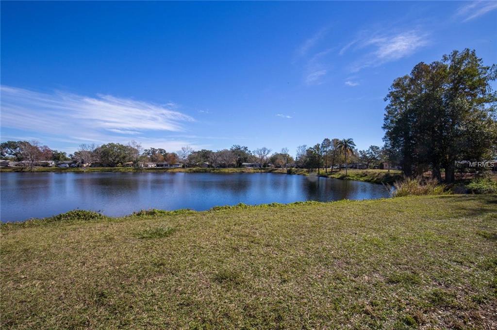 1641 GENTRY STREET, CLEARWATER, Florida 33755, 3 Bedrooms Bedrooms, 6 Rooms Rooms,2 BathroomsBathrooms,Residential,For sale,GENTRY,A4206547