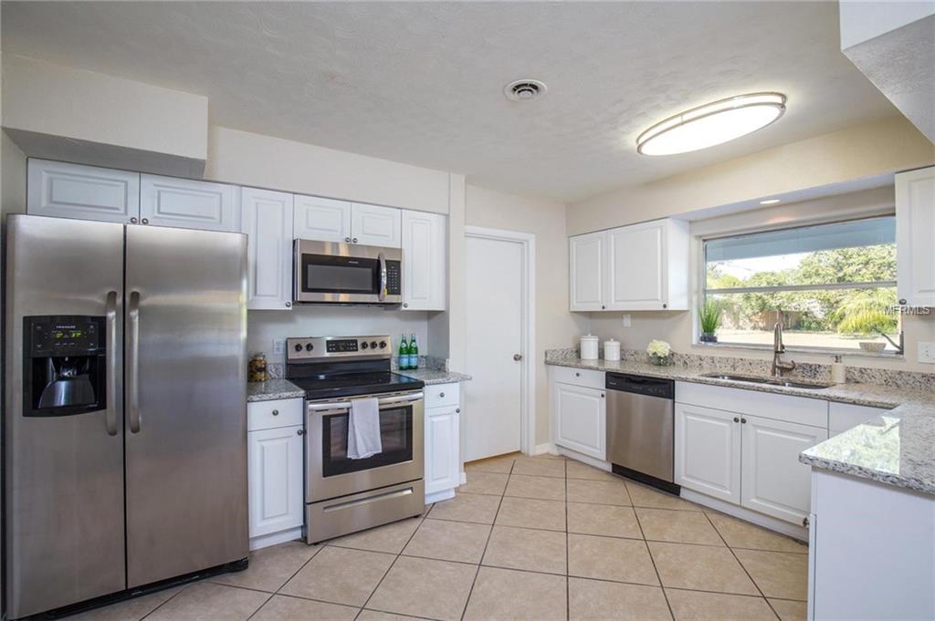 1641 GENTRY STREET, CLEARWATER, Florida 33755, 3 Bedrooms Bedrooms, 6 Rooms Rooms,2 BathroomsBathrooms,Residential,For sale,GENTRY,A4206547