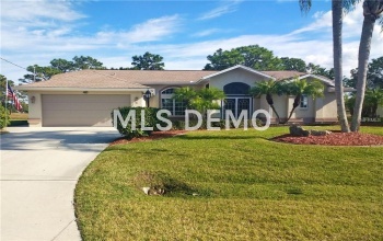 40 SPORTSMAN COURT, ROTONDA WEST, Florida 33947, 3 Bedrooms Bedrooms, 8 Rooms Rooms,2 BathroomsBathrooms,Residential,For sale,SPORTSMAN,D5922661