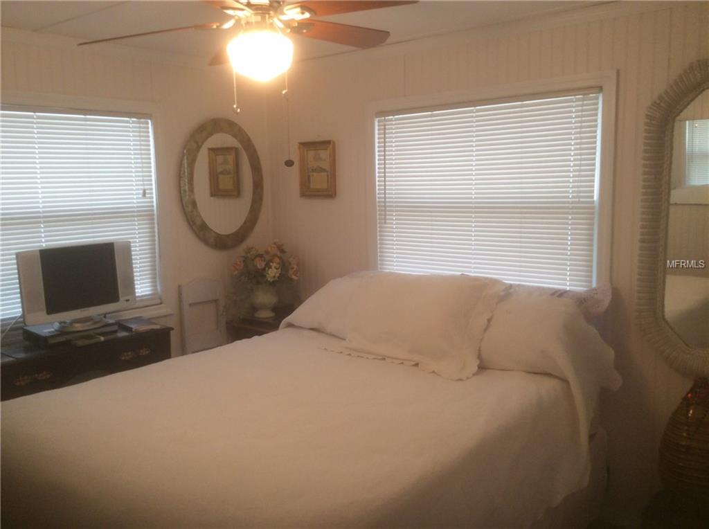 SEMINOLE, Florida 33772, 1 Bedroom Bedrooms, 3 Rooms Rooms,1 BathroomBathrooms,Residential,For sale,U7846917