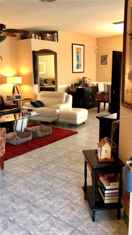 341 FERNHILL DRIVE, DEBARY, Florida 32713, 3 Bedrooms Bedrooms, 4 Rooms Rooms,2 BathroomsBathrooms,Residential,For sale,FERNHILL,V4722884