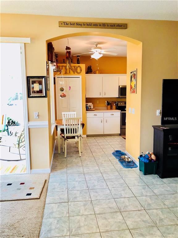 341 FERNHILL DRIVE, DEBARY, Florida 32713, 3 Bedrooms Bedrooms, 4 Rooms Rooms,2 BathroomsBathrooms,Residential,For sale,FERNHILL,V4722884