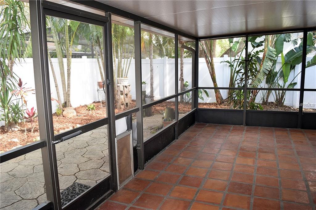 4933 81ST AVENUE TERRACE E, SARASOTA, Florida 34243, 3 Bedrooms Bedrooms, 8 Rooms Rooms,2 BathroomsBathrooms,Residential,For sale,81ST AVENUE,A4210020