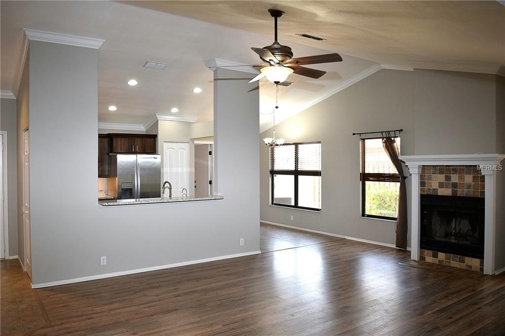 4933 81ST AVENUE TERRACE E, SARASOTA, Florida 34243, 3 Bedrooms Bedrooms, 8 Rooms Rooms,2 BathroomsBathrooms,Residential,For sale,81ST AVENUE,A4210020