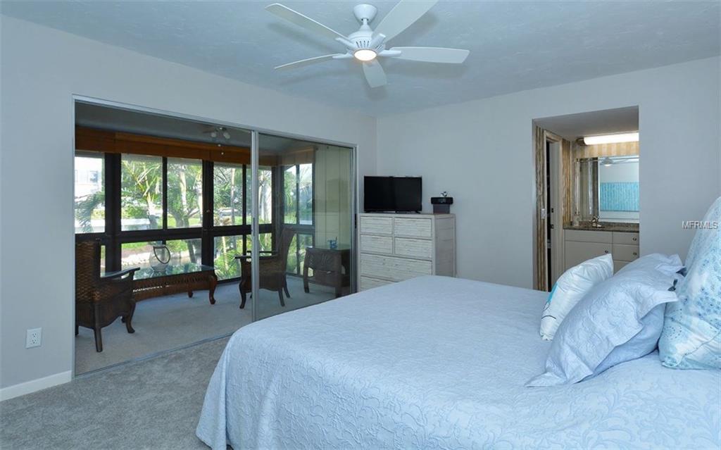 6015 W PEPPERTREE WAY, SARASOTA, Florida 34242, 2 Bedrooms Bedrooms, 5 Rooms Rooms,2 BathroomsBathrooms,Residential,For sale,PEPPERTREE,A4210091