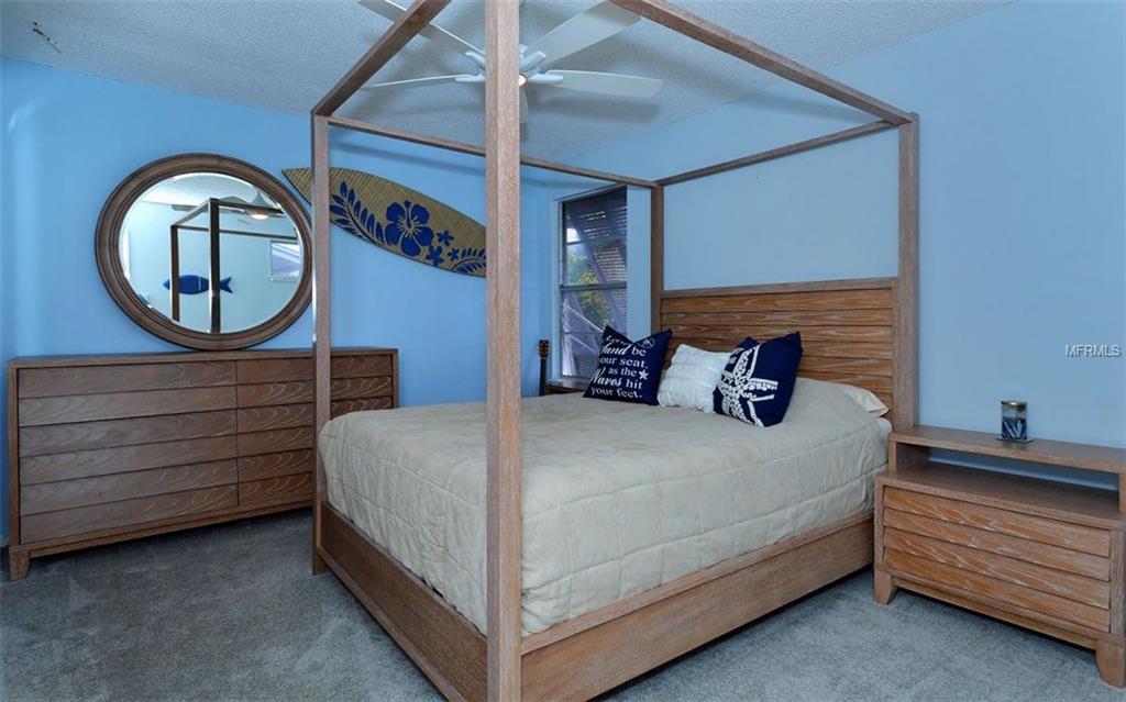 6015 W PEPPERTREE WAY, SARASOTA, Florida 34242, 2 Bedrooms Bedrooms, 5 Rooms Rooms,2 BathroomsBathrooms,Residential,For sale,PEPPERTREE,A4210091