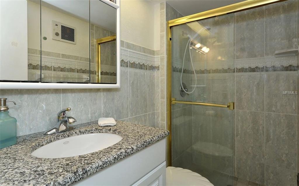 6015 W PEPPERTREE WAY, SARASOTA, Florida 34242, 2 Bedrooms Bedrooms, 5 Rooms Rooms,2 BathroomsBathrooms,Residential,For sale,PEPPERTREE,A4210091