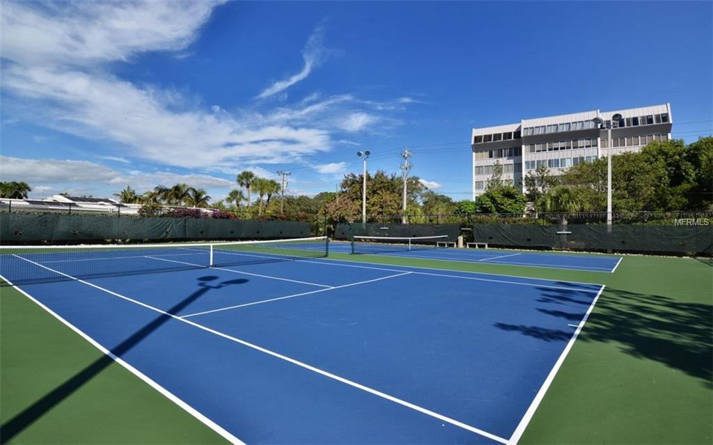 6015 W PEPPERTREE WAY, SARASOTA, Florida 34242, 2 Bedrooms Bedrooms, 5 Rooms Rooms,2 BathroomsBathrooms,Residential,For sale,PEPPERTREE,A4210091