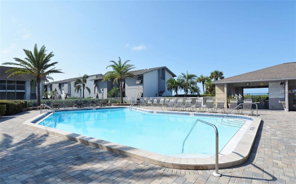 6015 W PEPPERTREE WAY, SARASOTA, Florida 34242, 2 Bedrooms Bedrooms, 5 Rooms Rooms,2 BathroomsBathrooms,Residential,For sale,PEPPERTREE,A4210091