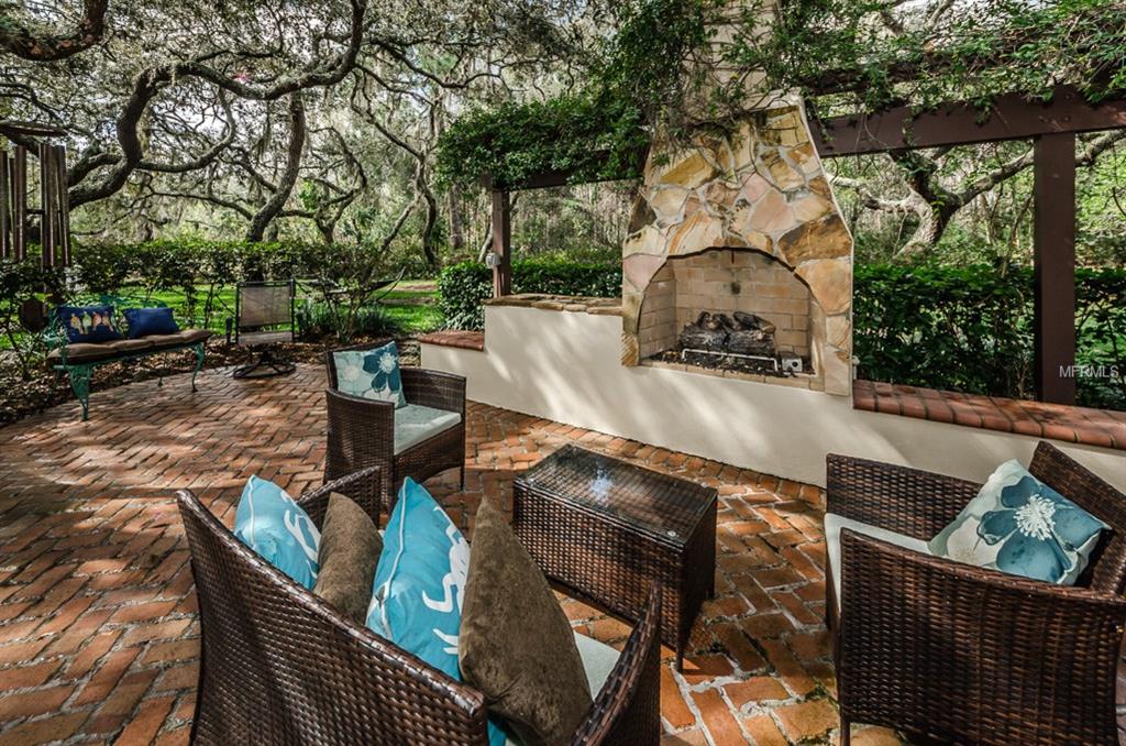 994 CYPRESS LAKES BOULEVARD, TARPON SPRINGS, Florida 34688, 6 Bedrooms Bedrooms, 4 Rooms Rooms,4 BathroomsBathrooms,Residential,For sale,CYPRESS LAKES,U7828537