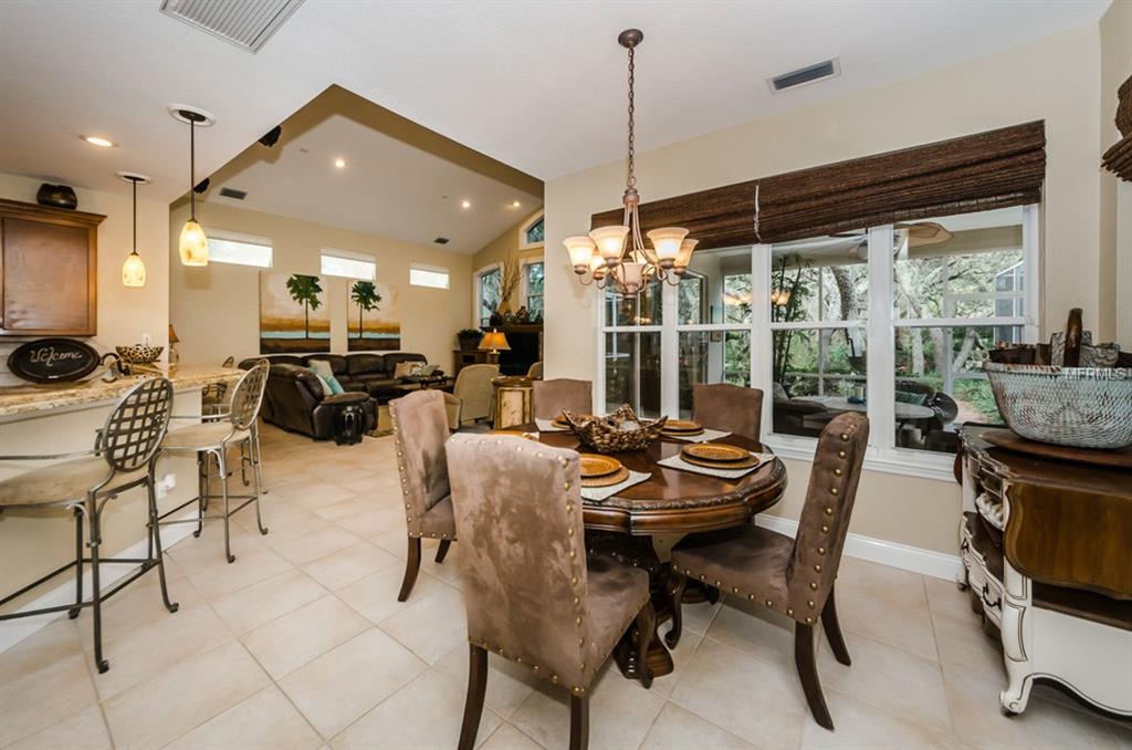 994 CYPRESS LAKES BOULEVARD, TARPON SPRINGS, Florida 34688, 6 Bedrooms Bedrooms, 4 Rooms Rooms,4 BathroomsBathrooms,Residential,For sale,CYPRESS LAKES,U7828537