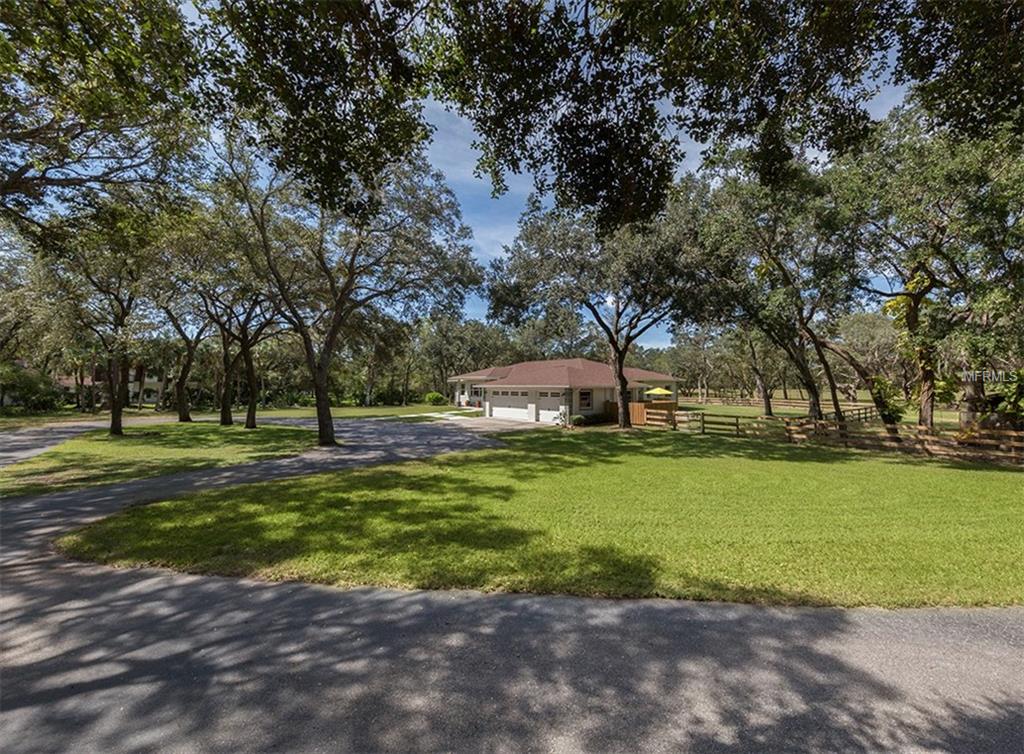 7868 SADDLE CREEK TRAIL, SARASOTA, Florida 34241, 5 Bedrooms Bedrooms, 7 Rooms Rooms,5 BathroomsBathrooms,Residential,For sale,SADDLE CREEK,A4198552