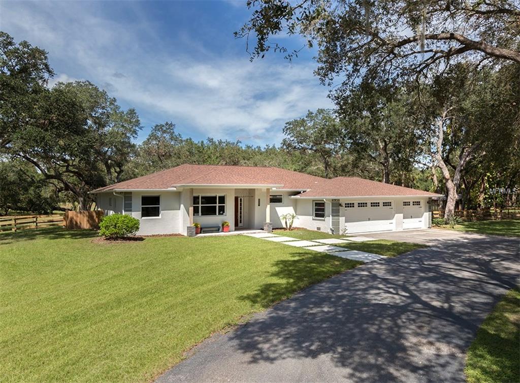 7868 SADDLE CREEK TRAIL, SARASOTA, Florida 34241, 5 Bedrooms Bedrooms, 7 Rooms Rooms,5 BathroomsBathrooms,Residential,For sale,SADDLE CREEK,A4198552