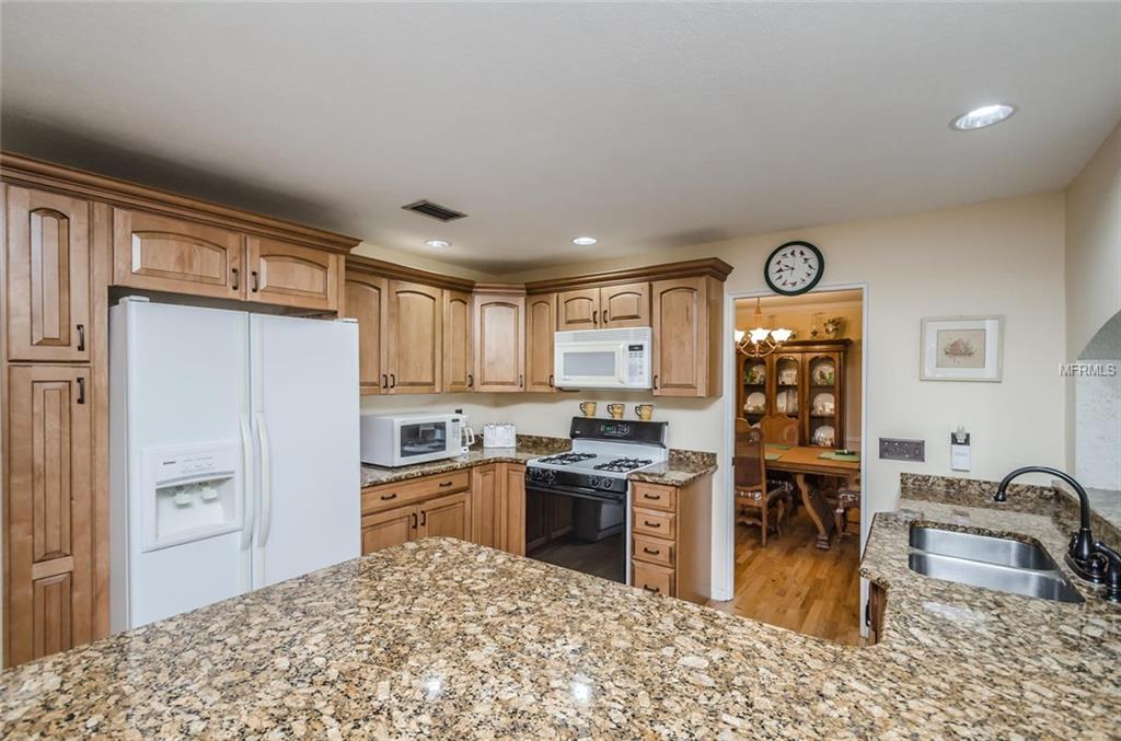 6824 14TH AVENUE N, ST PETERSBURG, Florida 33710, 3 Bedrooms Bedrooms, 4 Rooms Rooms,2 BathroomsBathrooms,Residential,For sale,14TH,U7837185