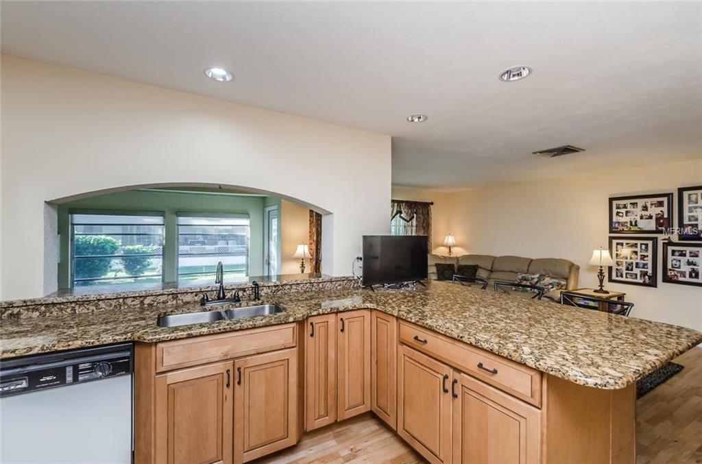 6824 14TH AVENUE N, ST PETERSBURG, Florida 33710, 3 Bedrooms Bedrooms, 4 Rooms Rooms,2 BathroomsBathrooms,Residential,For sale,14TH,U7837185