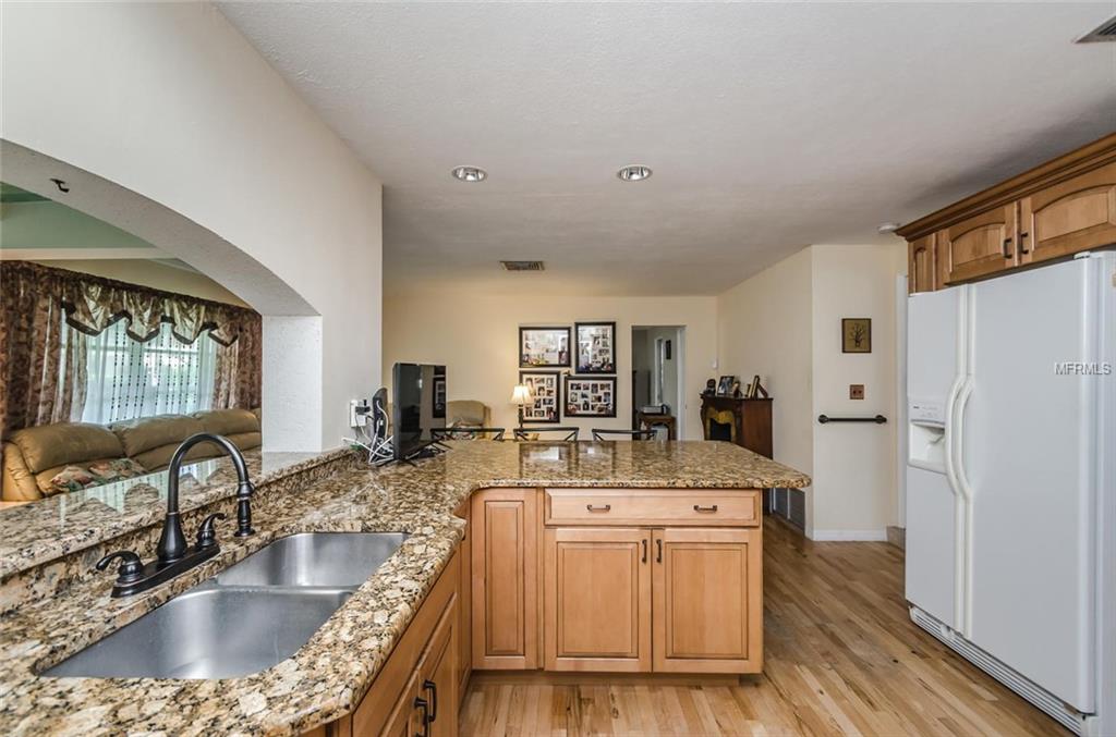 6824 14TH AVENUE N, ST PETERSBURG, Florida 33710, 3 Bedrooms Bedrooms, 4 Rooms Rooms,2 BathroomsBathrooms,Residential,For sale,14TH,U7837185