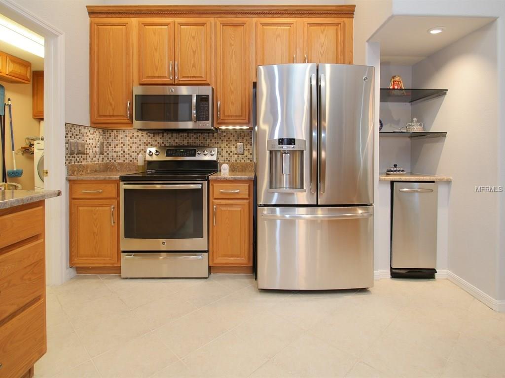 10122 MOSHIE LANE, SAN ANTONIO, Florida 33576, 3 Bedrooms Bedrooms, 9 Rooms Rooms,2 BathroomsBathrooms,Residential,For sale,MOSHIE,T2914286