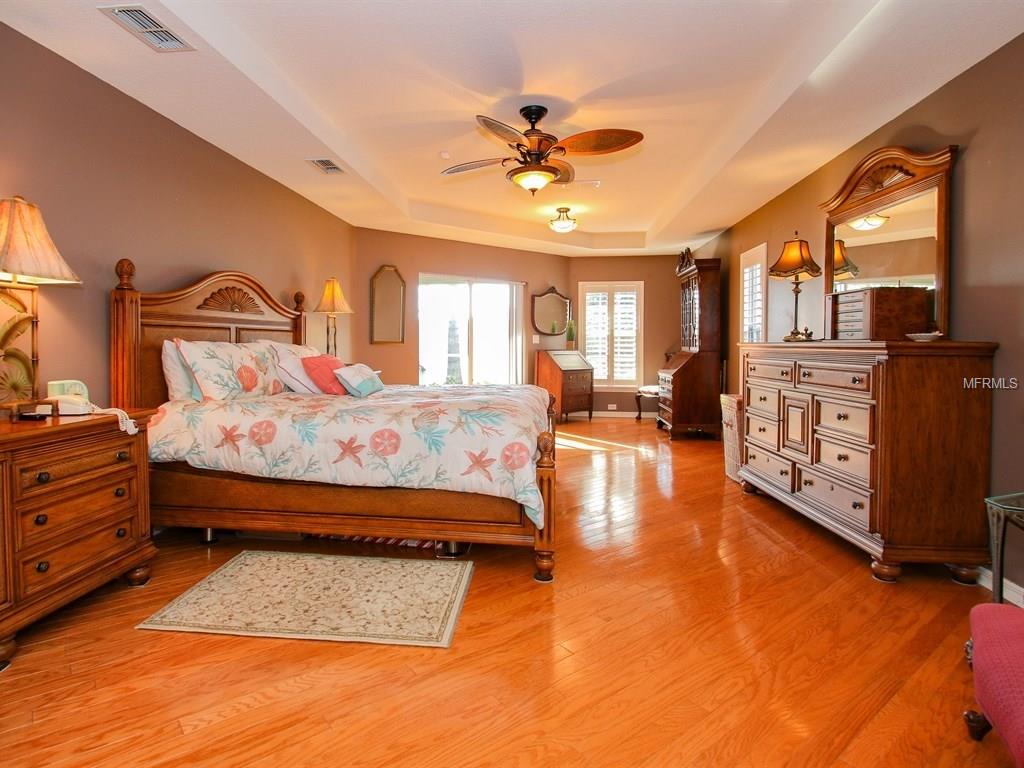 10122 MOSHIE LANE, SAN ANTONIO, Florida 33576, 3 Bedrooms Bedrooms, 9 Rooms Rooms,2 BathroomsBathrooms,Residential,For sale,MOSHIE,T2914286