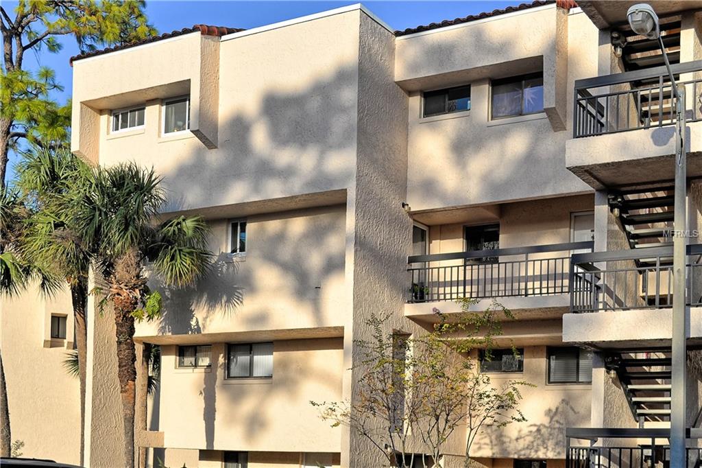 1162 CARMEL CIRCLE, CASSELBERRY, Florida 32707, 3 Bedrooms Bedrooms, 6 Rooms Rooms,2 BathroomsBathrooms,Residential,For sale,CARMEL,O5551675