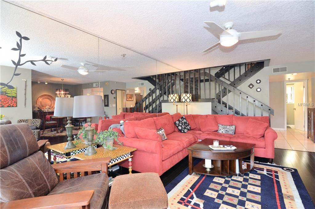 1162 CARMEL CIRCLE, CASSELBERRY, Florida 32707, 3 Bedrooms Bedrooms, 6 Rooms Rooms,2 BathroomsBathrooms,Residential,For sale,CARMEL,O5551675