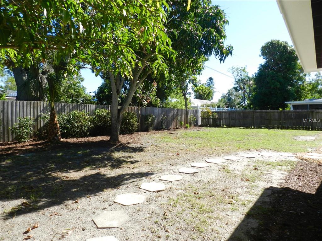 2460 TROPICAL SHORES DRIVE SE, ST PETERSBURG, Florida 33705, 3 Bedrooms Bedrooms, 3 Rooms Rooms,2 BathroomsBathrooms,Residential,For sale,TROPICAL SHORES,U7843184