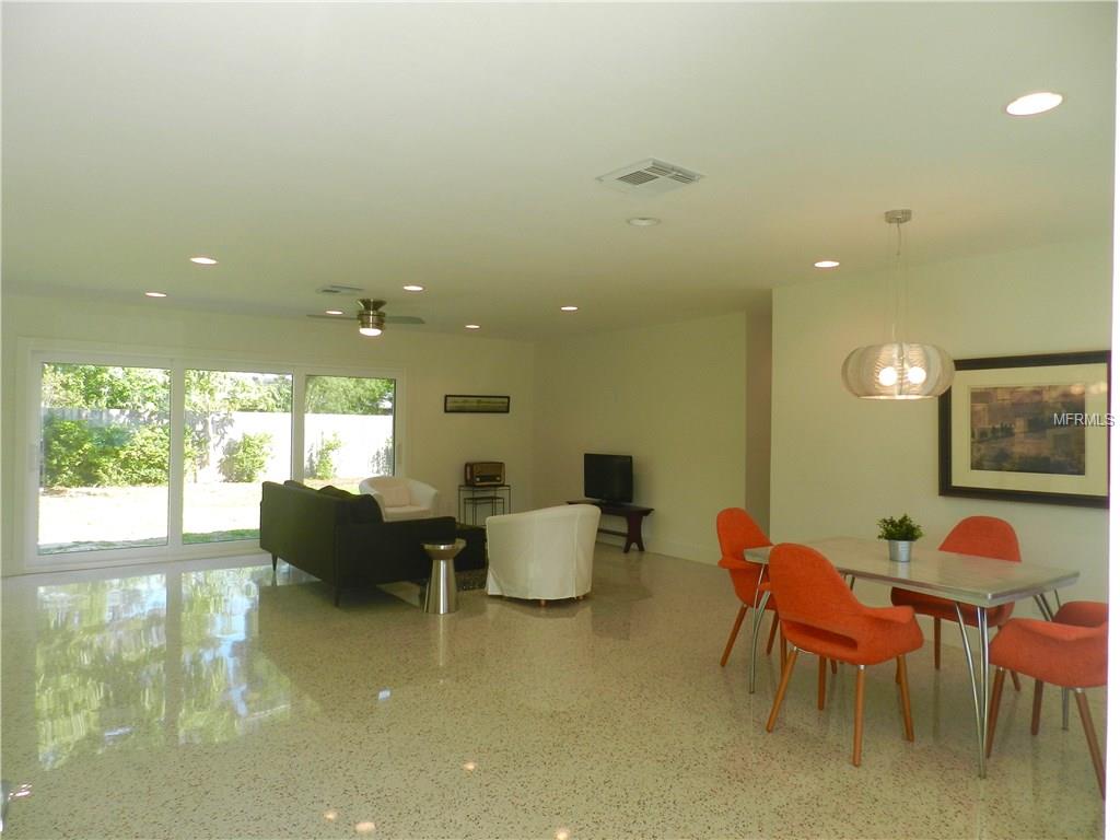 2460 TROPICAL SHORES DRIVE SE, ST PETERSBURG, Florida 33705, 3 Bedrooms Bedrooms, 3 Rooms Rooms,2 BathroomsBathrooms,Residential,For sale,TROPICAL SHORES,U7843184