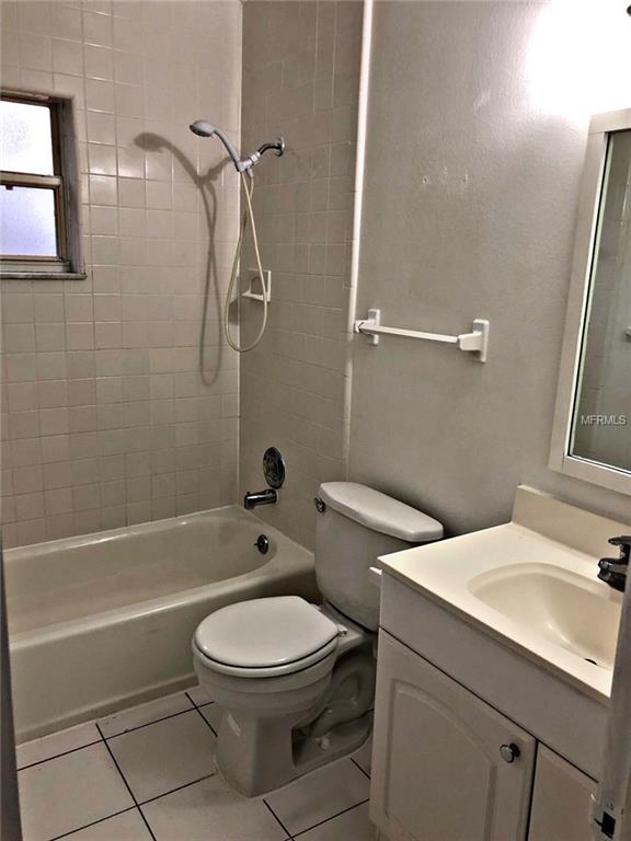 4942 BALBOA DRIVE, ORLANDO, Florida 32808, 3 Bedrooms Bedrooms, 7 Rooms Rooms,2 BathroomsBathrooms,Residential,For sale,BALBOA,S4855750