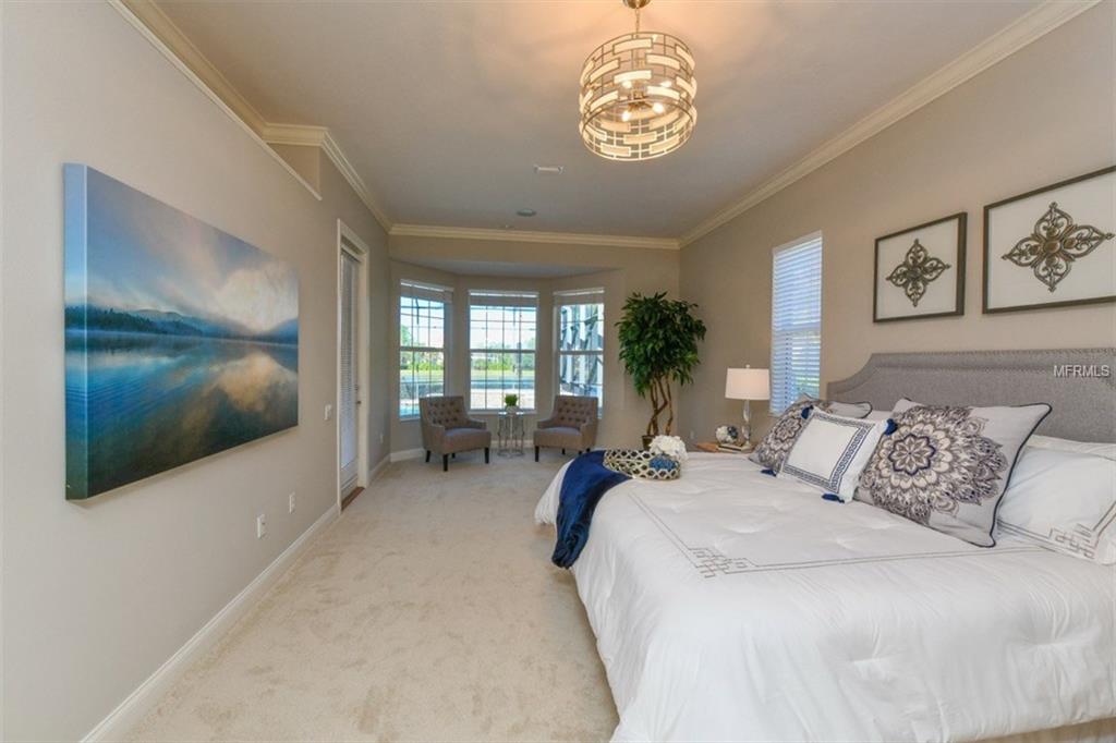 7026 KINGSMILL COURT, LAKEWOOD RANCH, Florida 34202, 4 Bedrooms Bedrooms, 10 Rooms Rooms,4 BathroomsBathrooms,Residential,For sale,KINGSMILL,A4207165