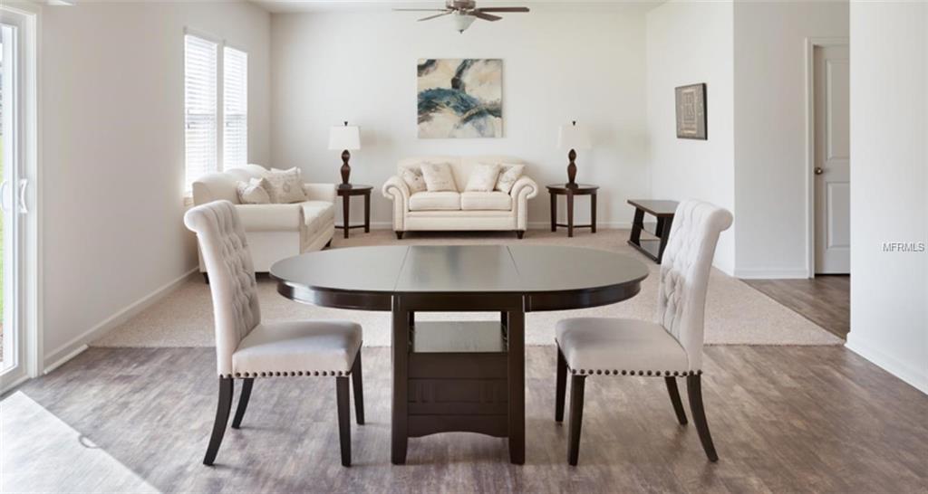 952 ROBERTA ROAD, LAKE WALES, Florida 33853, 4 Bedrooms Bedrooms, 3 Rooms Rooms,2 BathroomsBathrooms,Residential,For sale,ROBERTA,O5559413