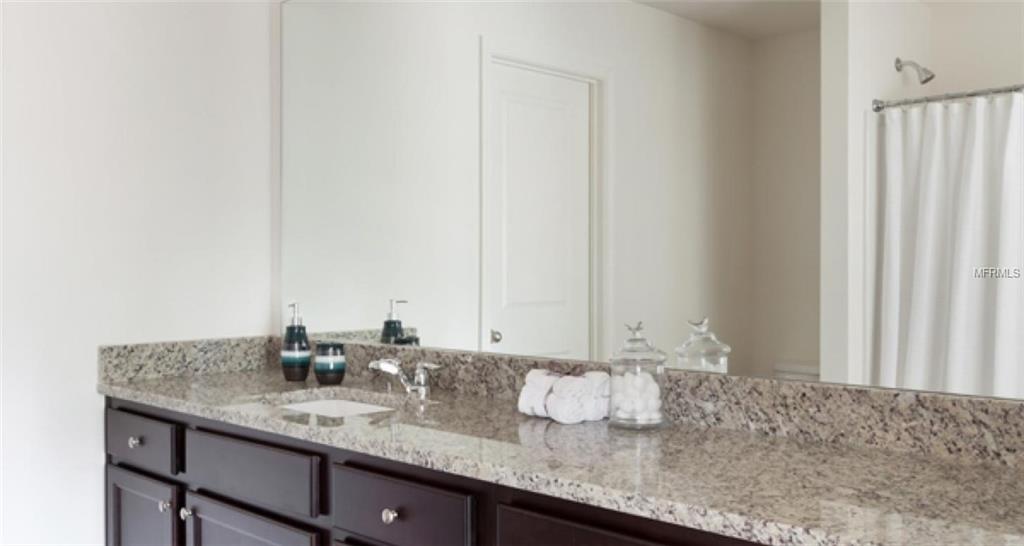 952 ROBERTA ROAD, LAKE WALES, Florida 33853, 4 Bedrooms Bedrooms, 3 Rooms Rooms,2 BathroomsBathrooms,Residential,For sale,ROBERTA,O5559413