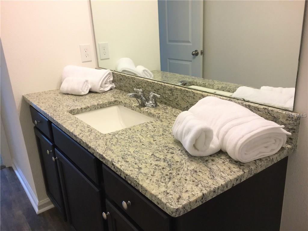 952 ROBERTA ROAD, LAKE WALES, Florida 33853, 4 Bedrooms Bedrooms, 3 Rooms Rooms,2 BathroomsBathrooms,Residential,For sale,ROBERTA,O5559413