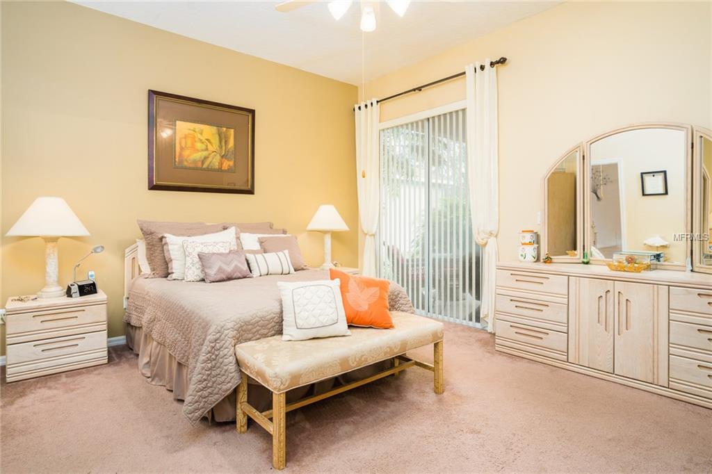 949 PICKFAIR TERRACE, LAKE MARY, Florida 32746, 3 Bedrooms Bedrooms, 10 Rooms Rooms,2 BathroomsBathrooms,Residential,For sale,PICKFAIR,O5560445