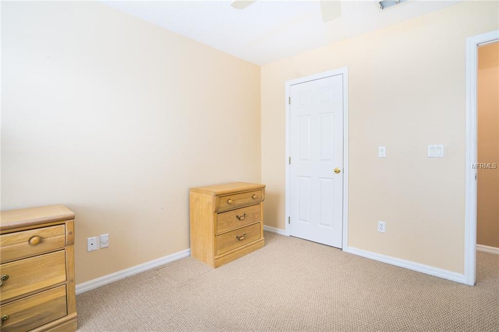 949 PICKFAIR TERRACE, LAKE MARY, Florida 32746, 3 Bedrooms Bedrooms, 10 Rooms Rooms,2 BathroomsBathrooms,Residential,For sale,PICKFAIR,O5560445