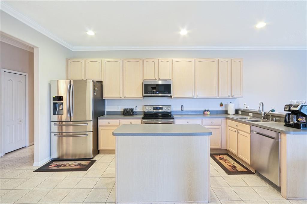 2634 RAVENDALE LANE, HOLIDAY, Florida 34691, 4 Bedrooms Bedrooms, 3 Rooms Rooms,3 BathroomsBathrooms,Residential,For sale,RAVENDALE,U7846920