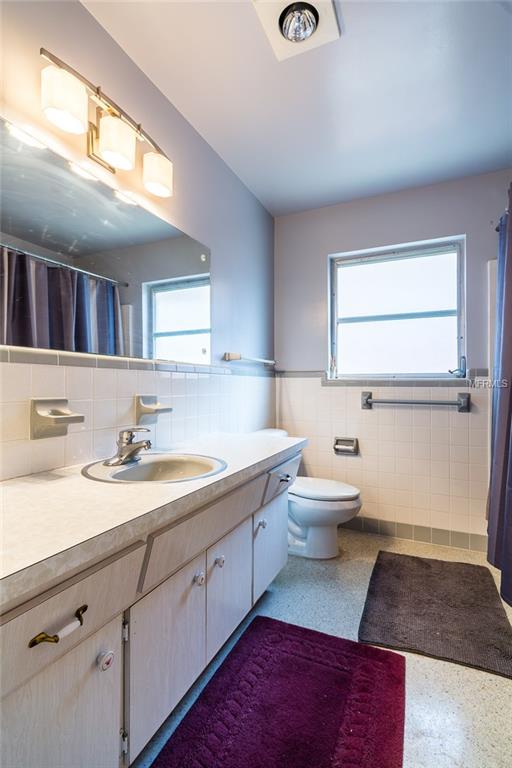 16119 6TH STREET E, REDINGTON BEACH, Florida 33708, 3 Bedrooms Bedrooms, 10 Rooms Rooms,2 BathroomsBathrooms,Residential,For sale,6TH,T2927758