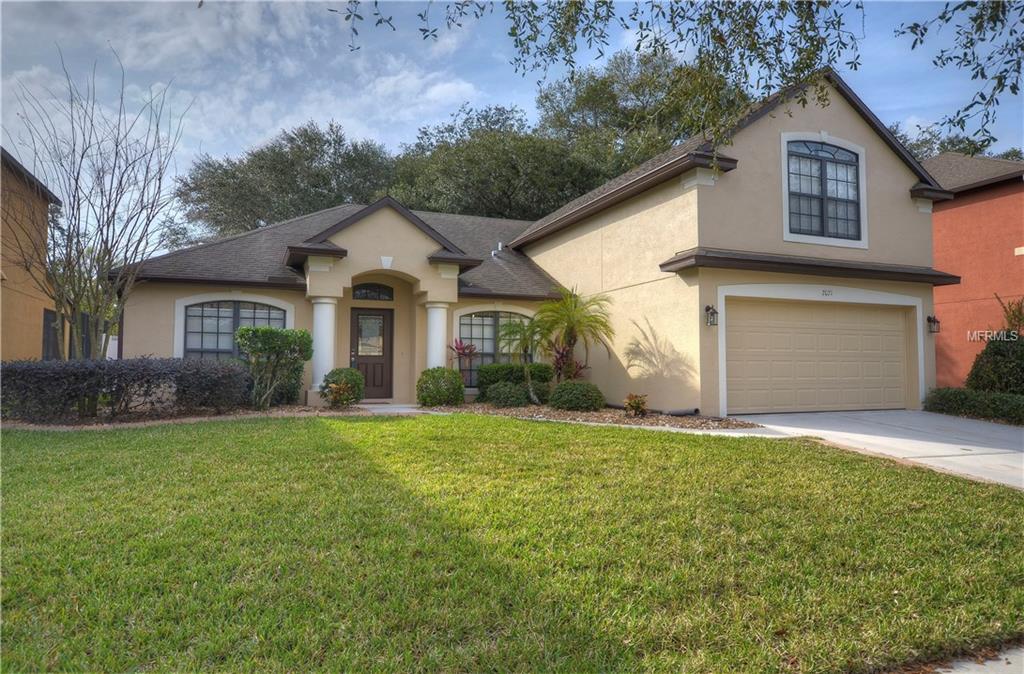 2021 ABBEY TRACE DRIVE, DOVER, Florida 33527, 4 Bedrooms Bedrooms, 9 Rooms Rooms,3 BathroomsBathrooms,Residential,For sale,ABBEY TRACE,T2927989