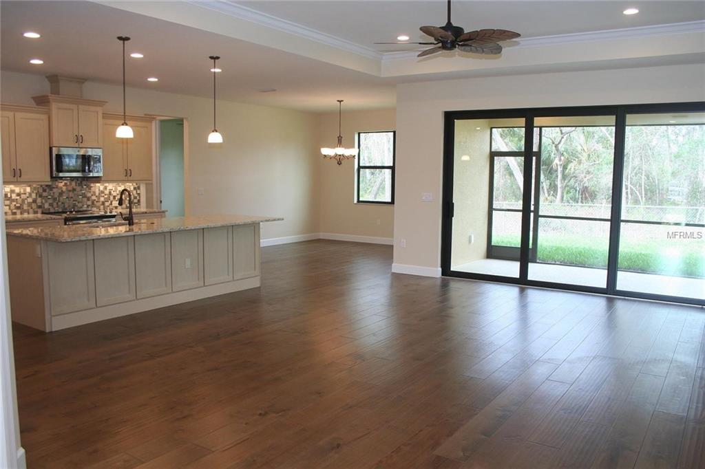 1802 BROOKHAVEN DRIVE, SARASOTA, Florida 34239, 3 Bedrooms Bedrooms, 9 Rooms Rooms,2 BathroomsBathrooms,Residential,For sale,BROOKHAVEN,A4210092