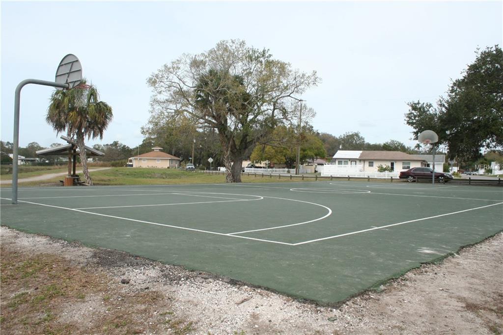 1802 BROOKHAVEN DRIVE, SARASOTA, Florida 34239, 3 Bedrooms Bedrooms, 9 Rooms Rooms,2 BathroomsBathrooms,Residential,For sale,BROOKHAVEN,A4210092