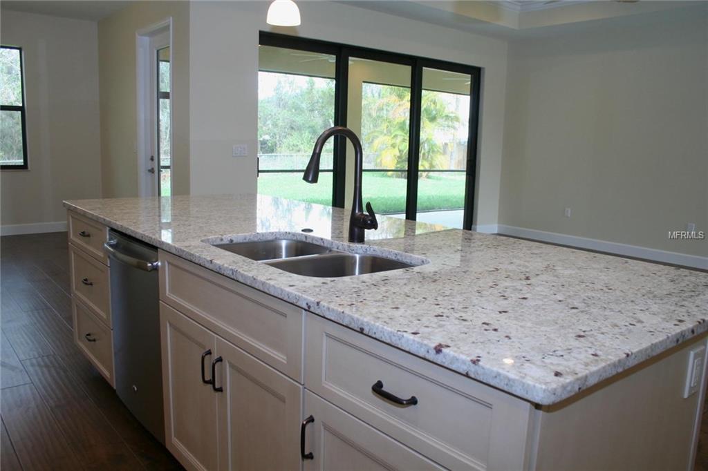 1802 BROOKHAVEN DRIVE, SARASOTA, Florida 34239, 3 Bedrooms Bedrooms, 9 Rooms Rooms,2 BathroomsBathrooms,Residential,For sale,BROOKHAVEN,A4210092